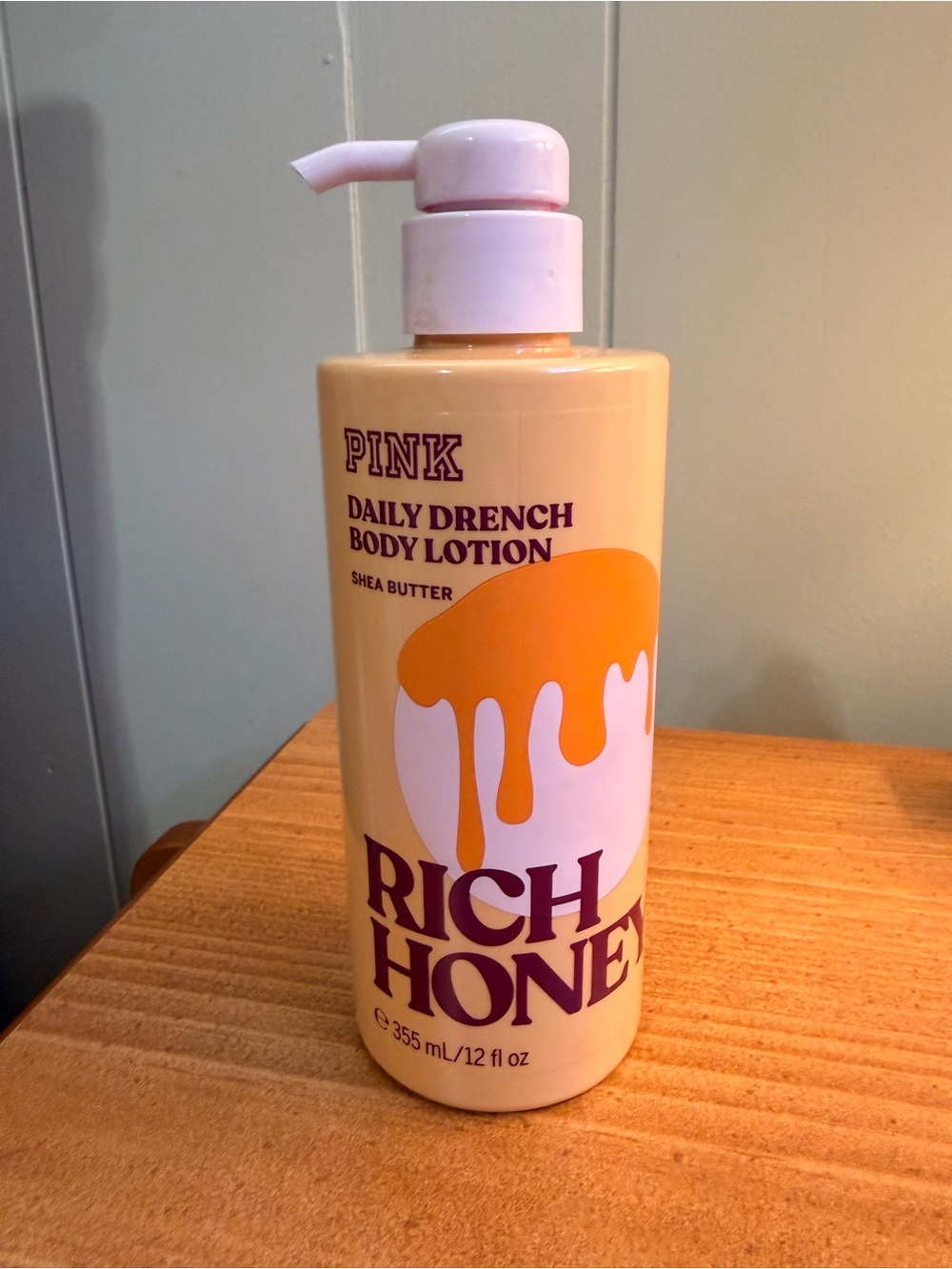 PINK Victoria's Secret Rich Honey Daily Drench Body Lotion - Cream & Purple Pump